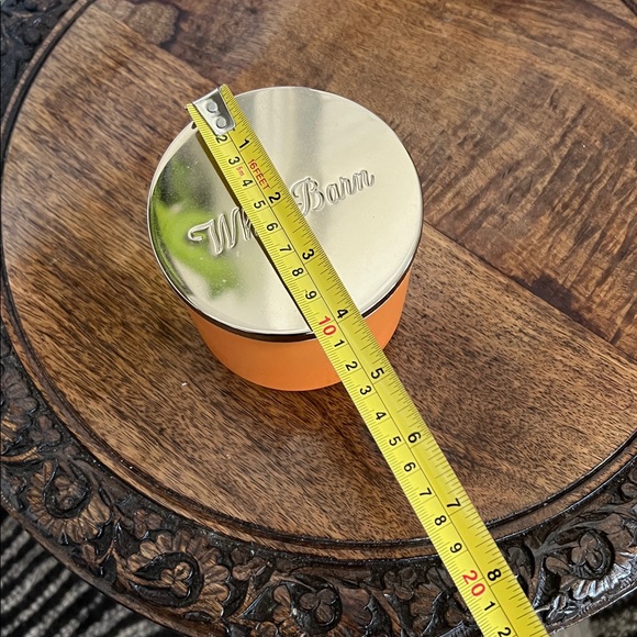 White Barn Orange Candle with Lid - Picture 10 of 11